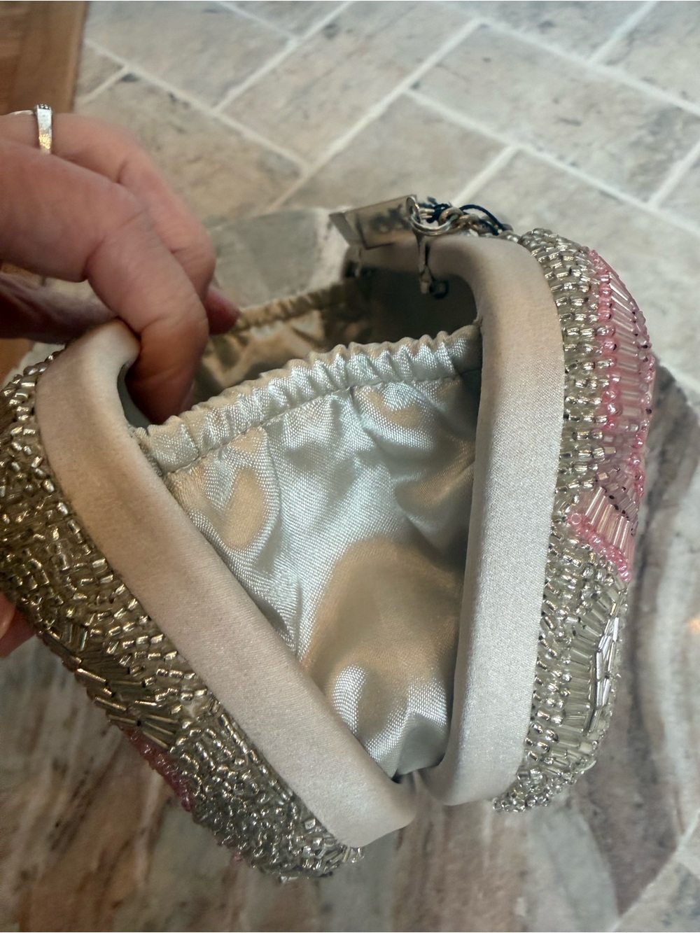 Santi Beaded Floral Clutch in Silver & Pink — NWT 🌸✨ - Picture 10 of 12